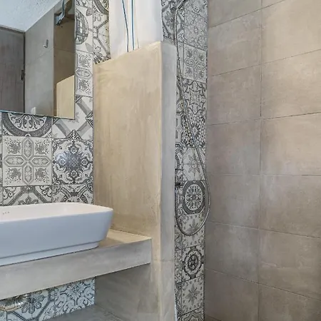 Apartment Plori